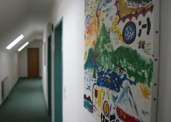 Zoechbauer Gaestehaus - Garni ホテル Kapelln